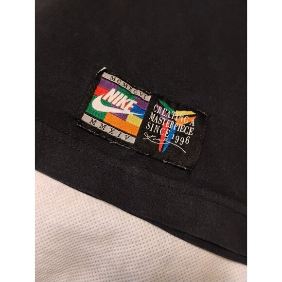 Nike Kobe Bryant "Love Me Hate Me" Animal Instinct T-Shirt Medium Regular Fit - Picture 2 of 9